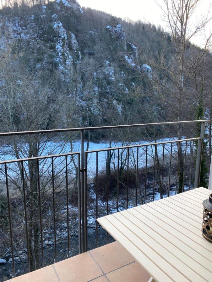 リベス・デ・フレセルDuplex Roca Del Sucutアパートメント エクステリア 写真
